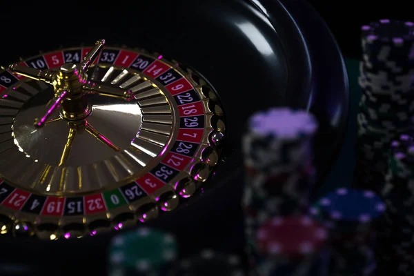 Live dealer at blackjack table on 1131gg mobile app